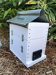 The OATH hive is a man made home for Tetragonula Hockingsi bees.