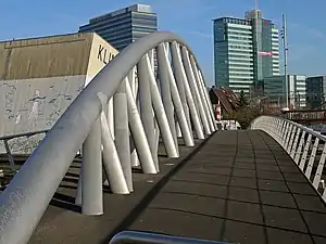 Oosterdoksdraaibrug, with the climbing hall on the left.