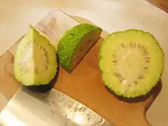 Multiple fruit, sliced