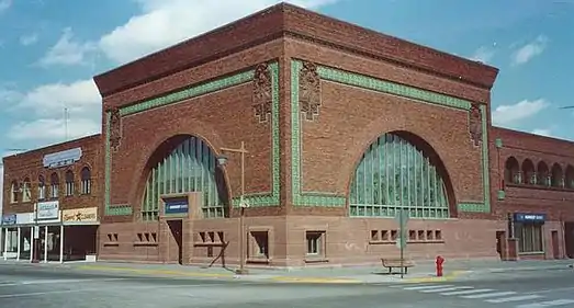 National Farmers Bank in Owatonna, Minnesota (1908)