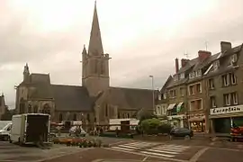 The church of Saint-Pierre-et-Saint-Paul on market day