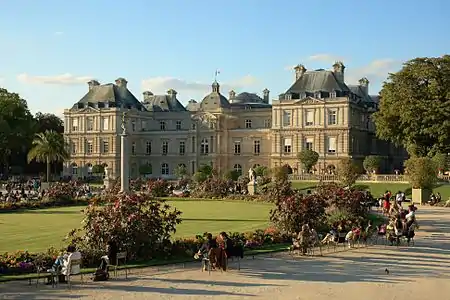 Image 14The Luxembourg Palace by Salomon de Brosse (1615–1624) (from Baroque architecture)