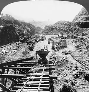 Image 3Construction work on the Culebra Cut, in 1907 photograph. (from History of Panama)