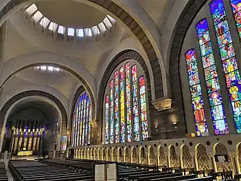 The nave, facing the choir