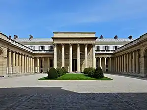 Neoclassical portico of the Palais de la Légion d'Honneur (Paris)