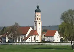 Church of Saint Martin with the town hall to the right