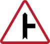 Priority, side junction (right)