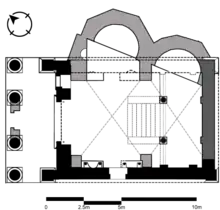 An architectural floor plan of a Roman temple in black ink with two horseshoe-like apses in gray