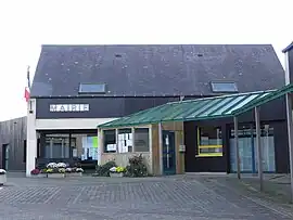 The town hall in Plouigneau