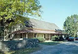 Plymouth Friends Meetinghouse, built 1708