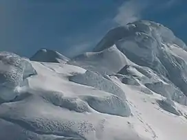 Presian Ridge from the west slope of Lyaskovets Peak, with Mount Friesland in the background.