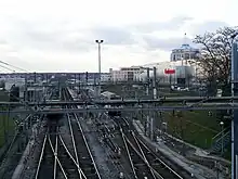 General view to the west (towards Paris)from the east side of the station