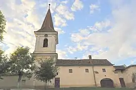 Fortified church in Șona