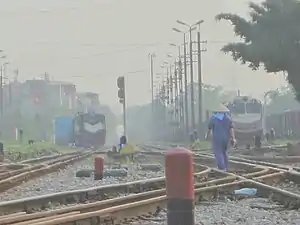 Yên Viên station