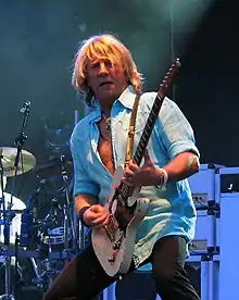 Parfitt performing with Status Quo in 2007