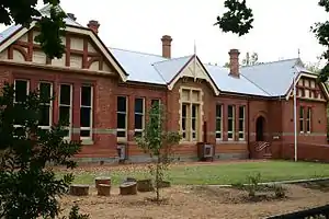 Rose Park Primary School from Alexandra Avenue in 2008