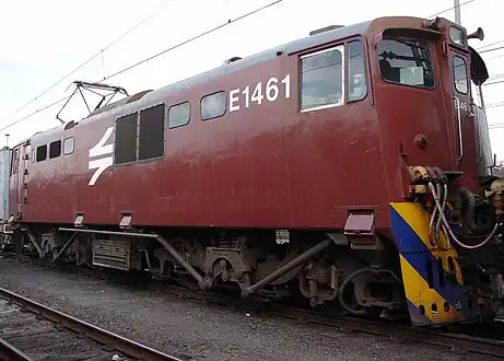 No. E1461 in Spoornet maroon livery at Capital Park, Pretoria, 9 May 2006