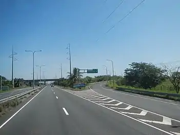 A portion of the transmission line near Concepcion Exit.