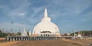 Ruwanveli Stupa