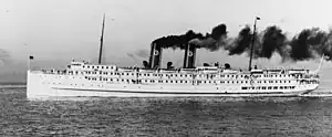 SS Yale, shown underway prior to World War I, served as USS Yale (ID-1672), 1918–1920 and as USS Greyhound (IX-106), 1943–1944.