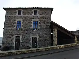 The town hall in Saint-André-la-Côte