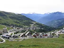 A general view of Saint-François-Longchamp 1650