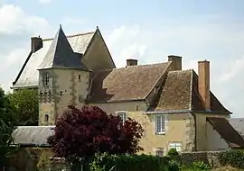 The presbytery of Saint-Pierre-de-Chevillé