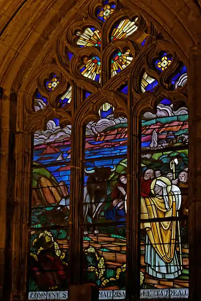 How Saint-Pol-Aurélien controlled the bull. The window was a gift from François Le Bihan.