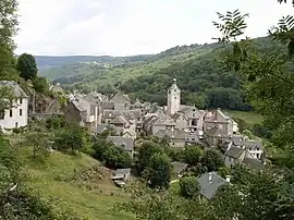 A general view of Saint-Chély-d'Aubrac