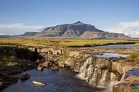 Uei-tepui and Chirimata Falls