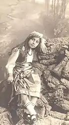 Sara Ashurbeyli in her childhood.