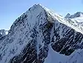 The Schaufelspitze from the northwest. Behind: the Zuckerhütl and Pfaffenschneide. Front right: the Schaufeljoch lift.