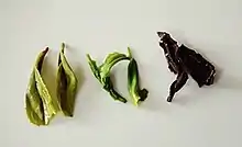 Tea leaves: sejak (green tea), ujeon (green tea), hwangcha (yellow tea)