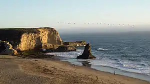 Shark Tooth Rock & Davenport Beach