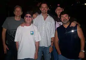 Jimmy Yeary (center) with Shenandoah in July 2008.