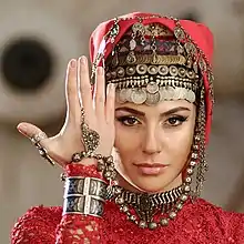 Armenian singer Sirusho in Vaspurakan Taraz for her “PreGomesh” music video