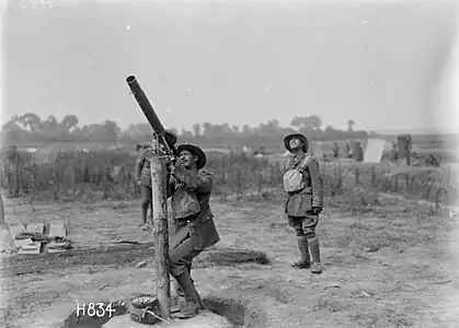 Soldiers on the anti-aircraft guard of the New Zealand (Maori) Pioneer Battalion camp, Bayencourt, France, 28 July 1918