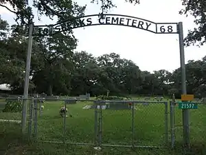 Speaks Cemetery on FM 530