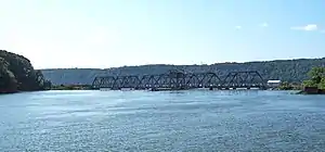 Spuyten Duyvil Bridge from the Spuyten Duyvil Metro North station.