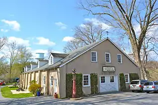 Steam car museum behind the Marshall House