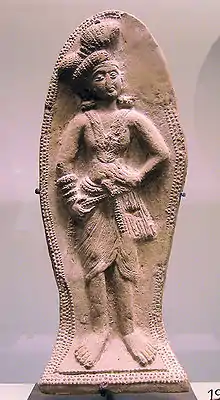 Shunga masculine figurine (molded plate). 2nd–1st century BCE.