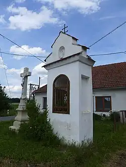 Niche chapel