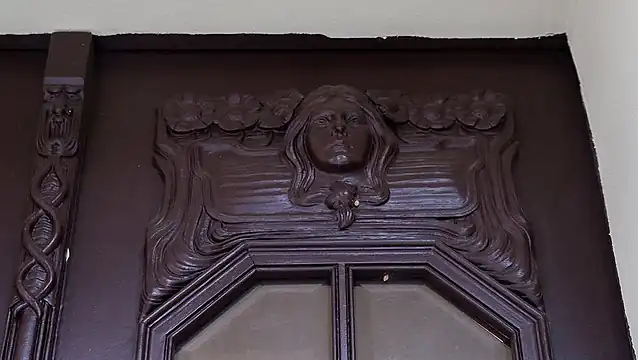 Decoration of a door