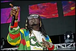 T-Pain performing in 2007