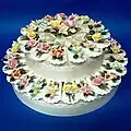 Favor Cake with 40 carton boxes and porcelain flowers, usable for wedding etc.