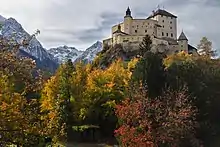 The castle with the Engadine Dolomites in background