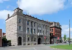 City Hall and Leonard Block