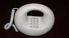 Image 9Push-button telephone