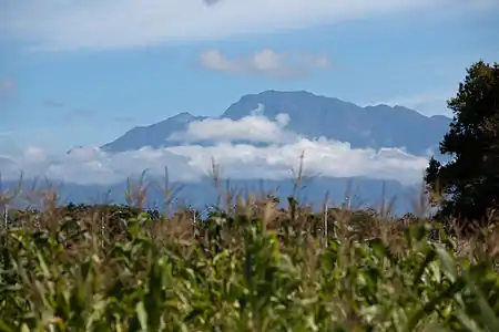 287. Volcán Barú is the highest summit of Panamá.