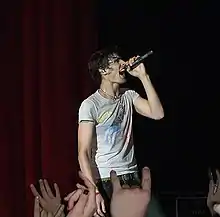 Ritter performing with his band The All-American Rejects in 2006